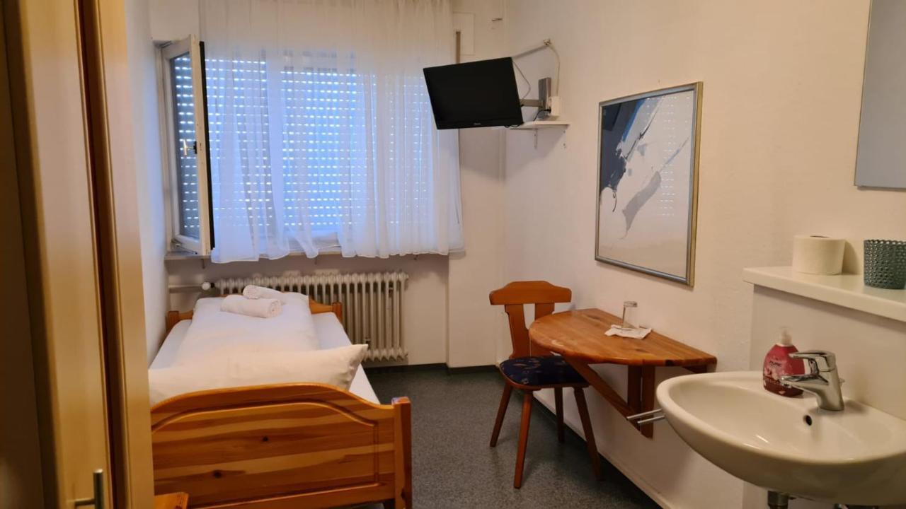 Landgasthof Rose Hotel Ditzingen Eksteriør billede
